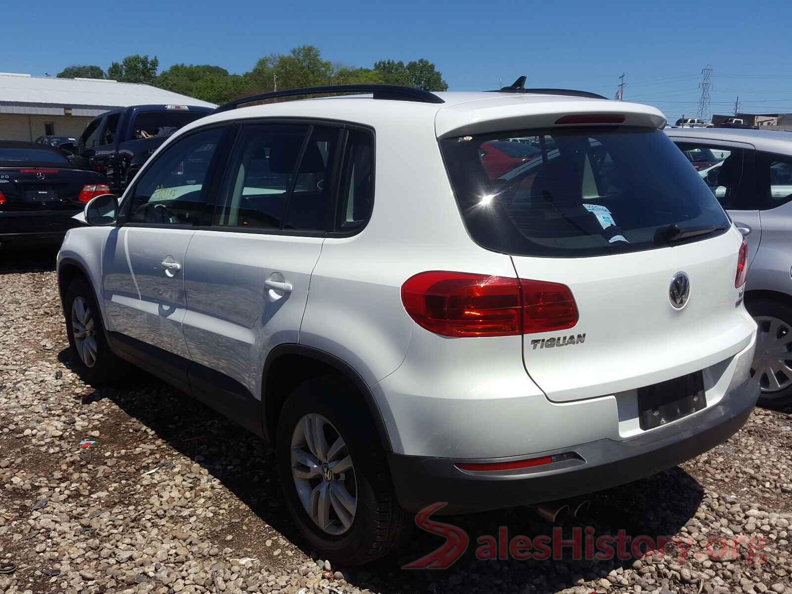 WVGBV7AX3HK003811 2017 VOLKSWAGEN TIGUAN