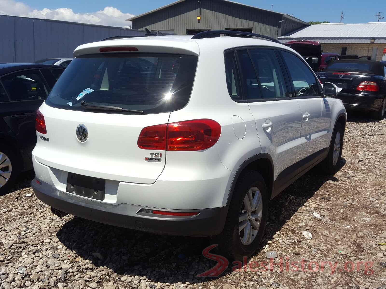 WVGBV7AX3HK003811 2017 VOLKSWAGEN TIGUAN