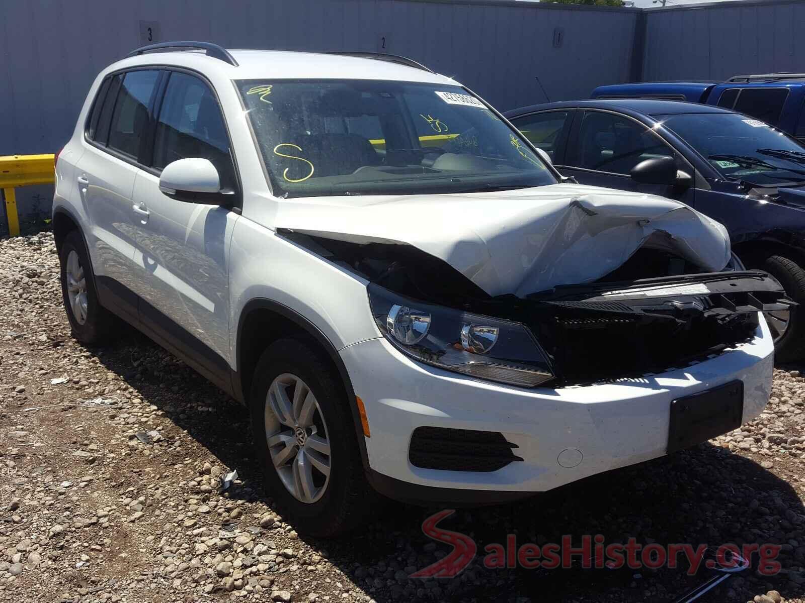 WVGBV7AX3HK003811 2017 VOLKSWAGEN TIGUAN