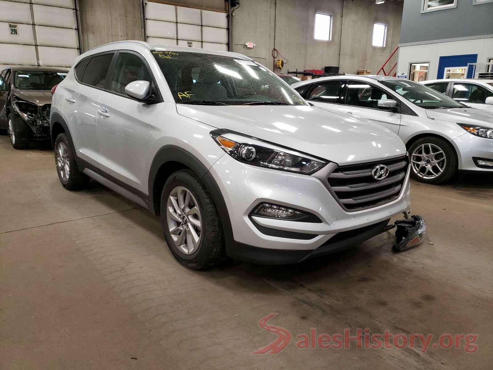 KM8J3CA45HU312037 2017 HYUNDAI TUCSON