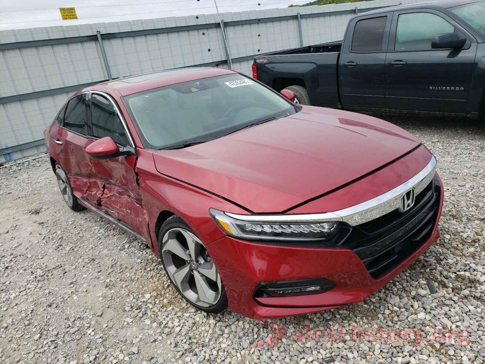 1HGCV2F94JA020734 2018 HONDA ACCORD