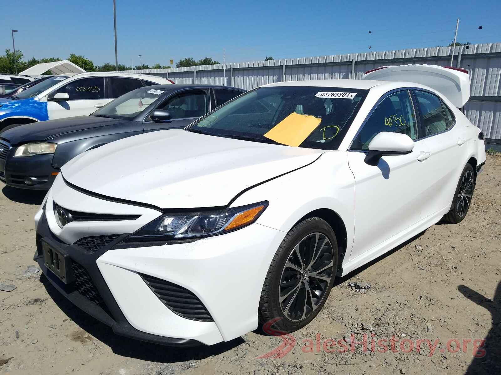 4T1B11HK5KU209873 2019 TOYOTA CAMRY