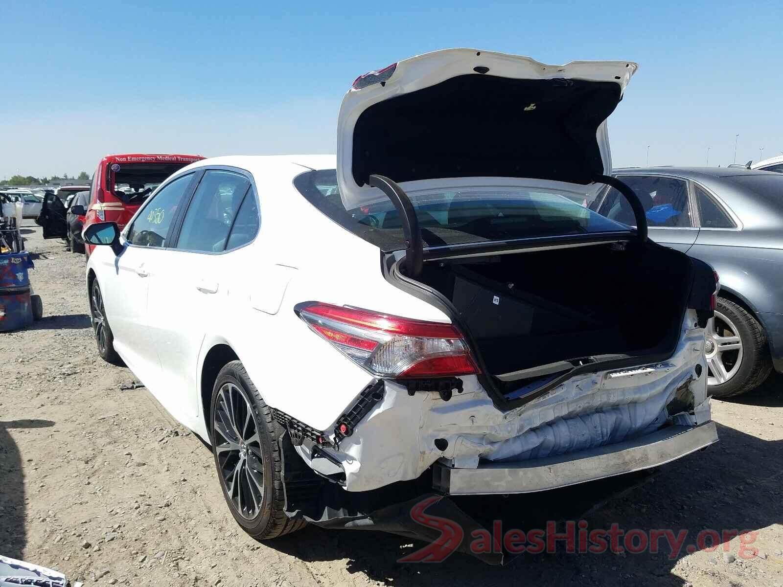 4T1B11HK5KU209873 2019 TOYOTA CAMRY