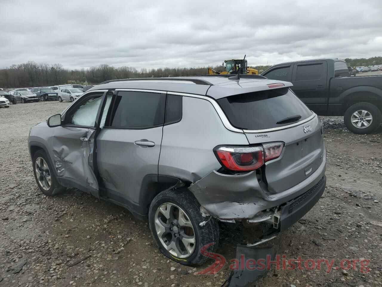 3C4NJCCB0KT659977 2019 JEEP COMPASS