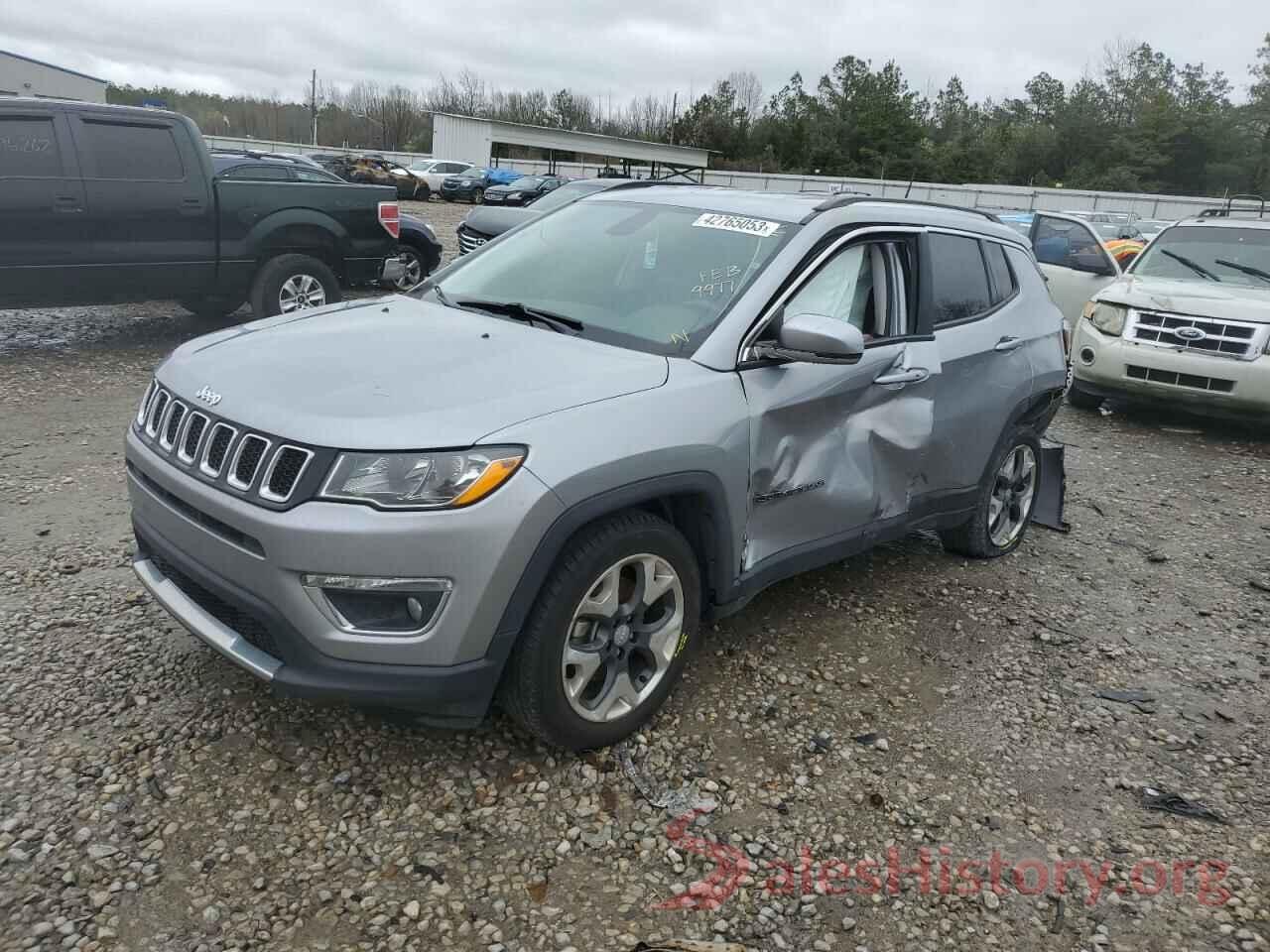 3C4NJCCB0KT659977 2019 JEEP COMPASS