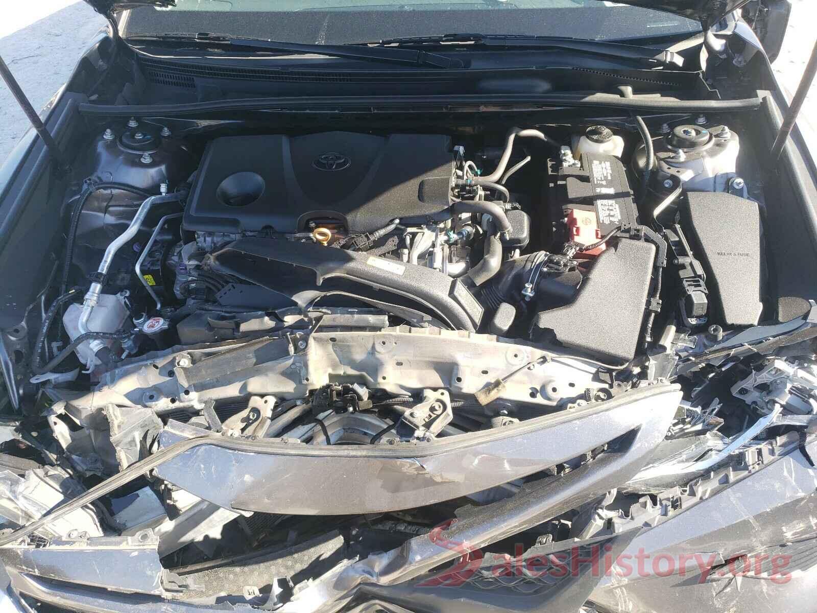 4T1B11HK9JU648766 2018 TOYOTA CAMRY