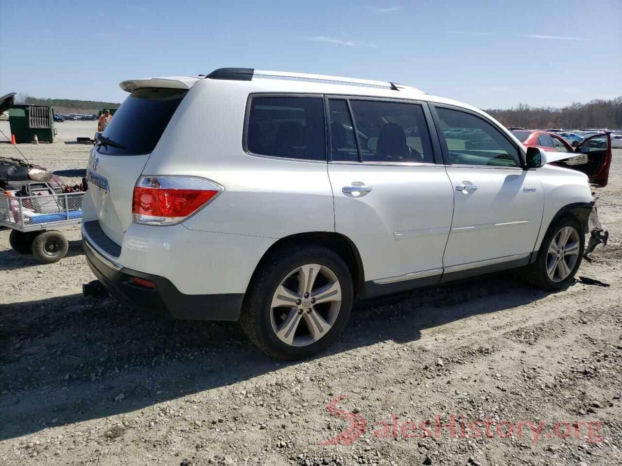 5TDDK3EH8DS197627 2013 TOYOTA HIGHLANDER