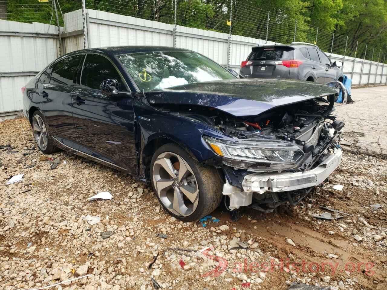 1HGCV3F48KA010526 2019 HONDA ACCORD