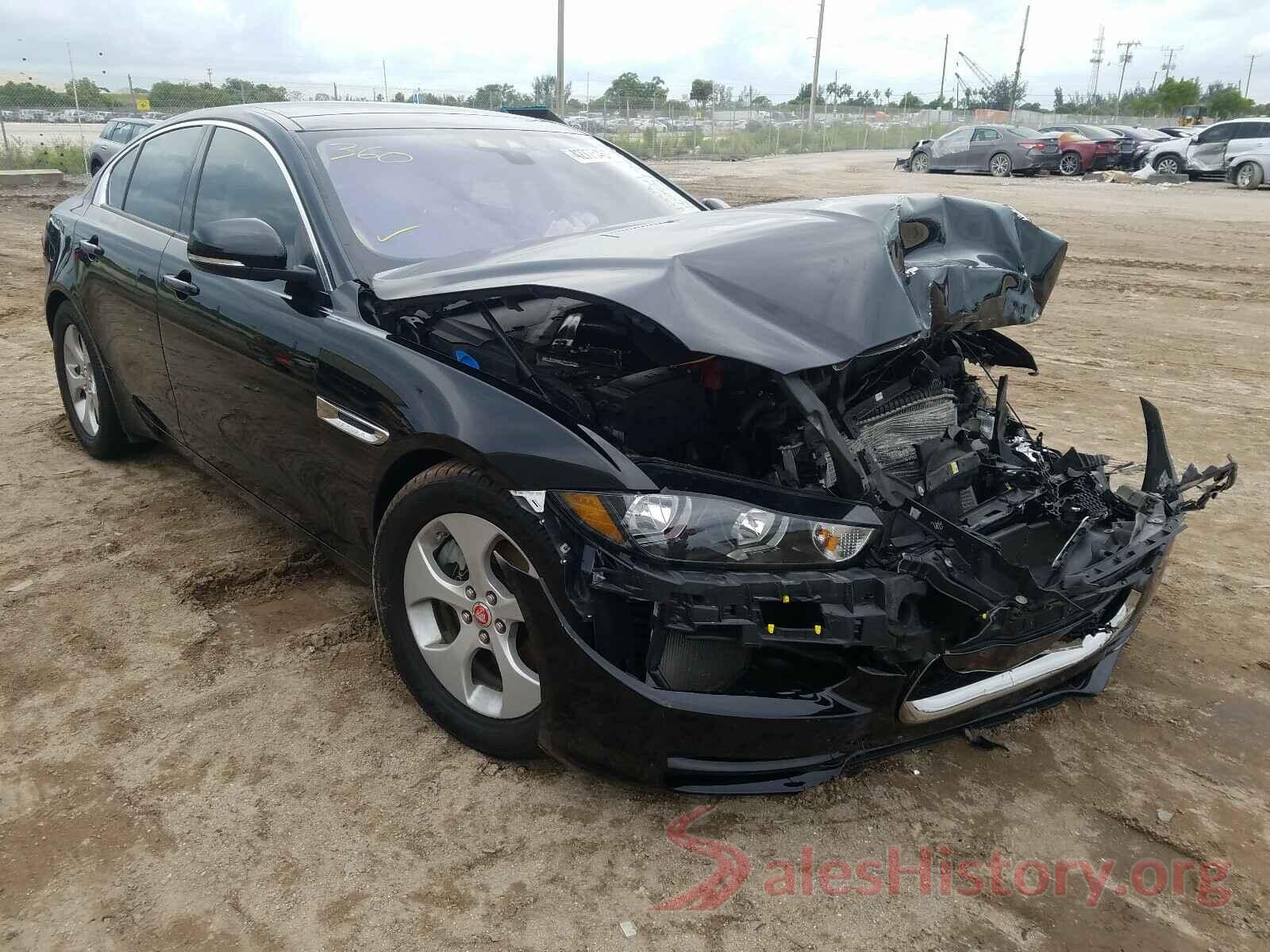 SAJAR4FX4JCP37032 2018 JAGUAR XE