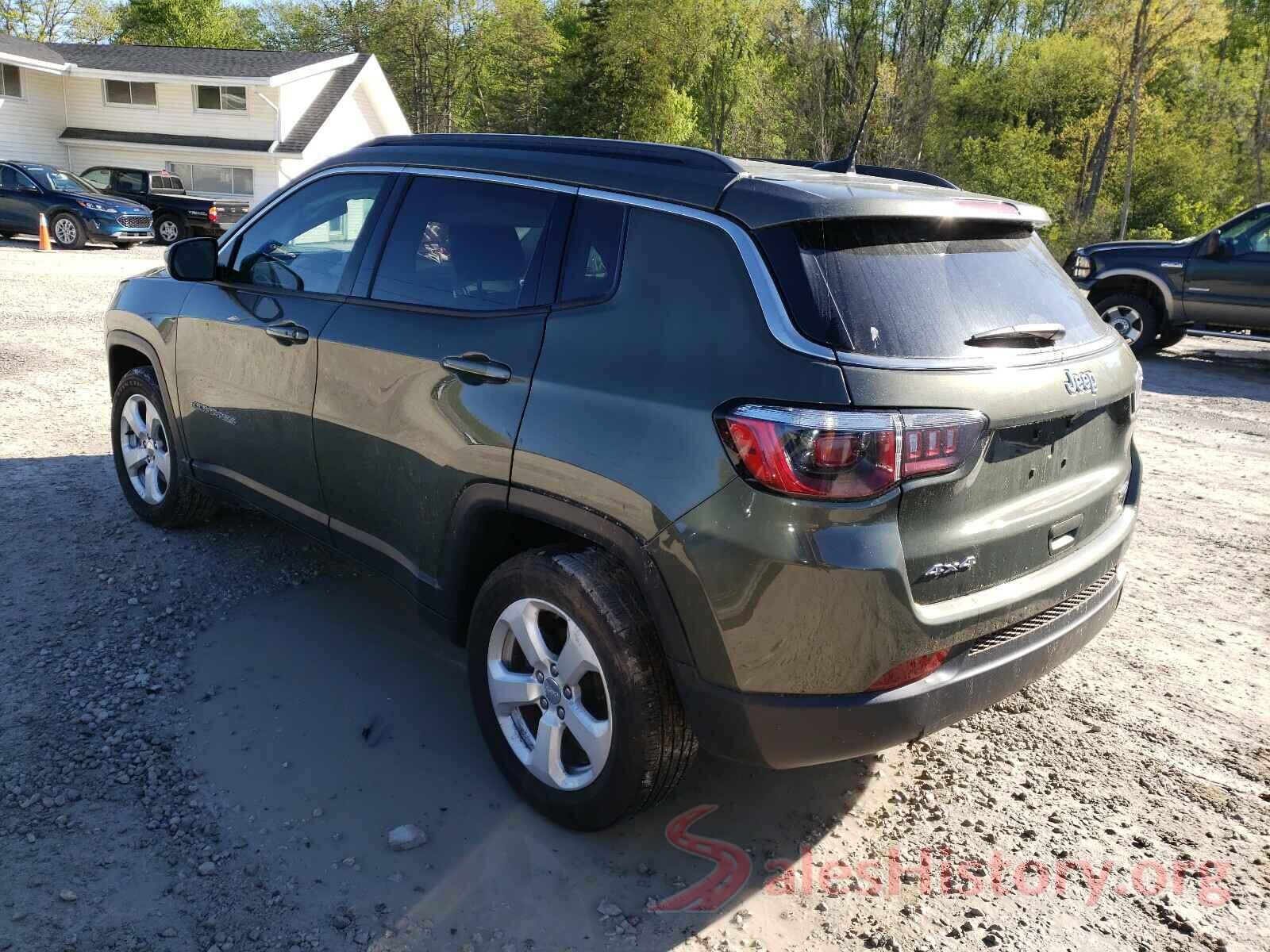 3C4NJDBB0JT256894 2018 JEEP COMPASS