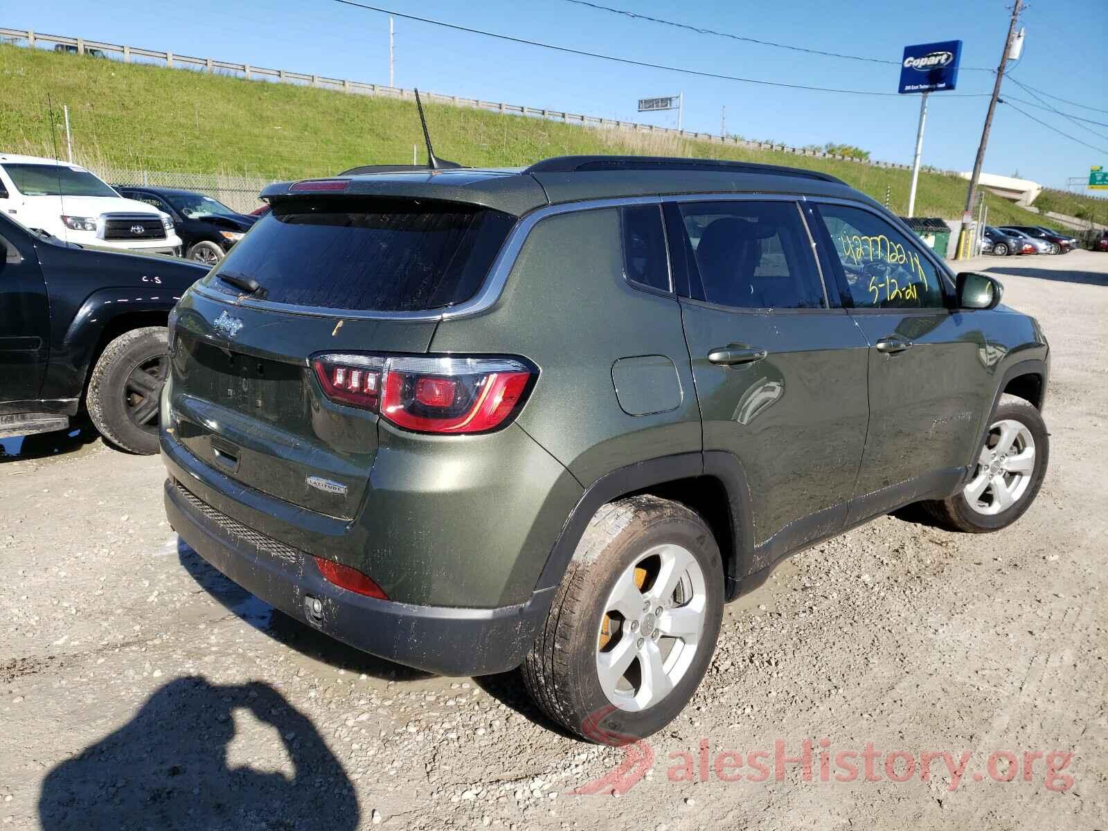 3C4NJDBB0JT256894 2018 JEEP COMPASS