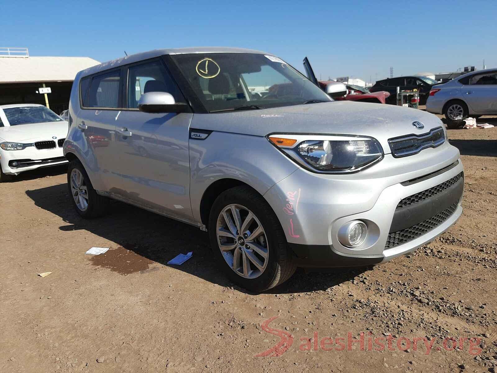 KNDJP3A51J7534256 2018 KIA SOUL