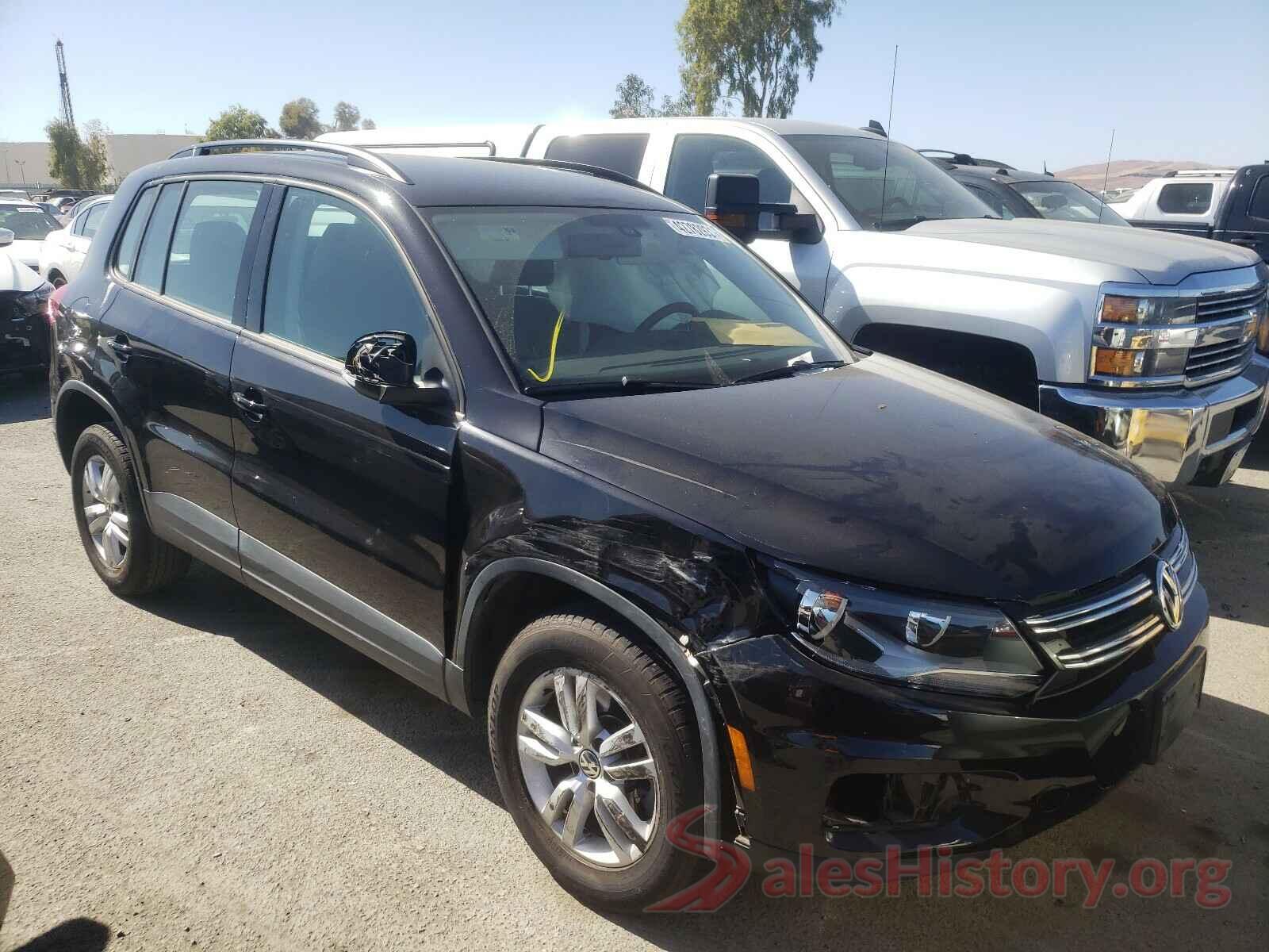 WVGAV7AX0HK039287 2017 VOLKSWAGEN TIGUAN