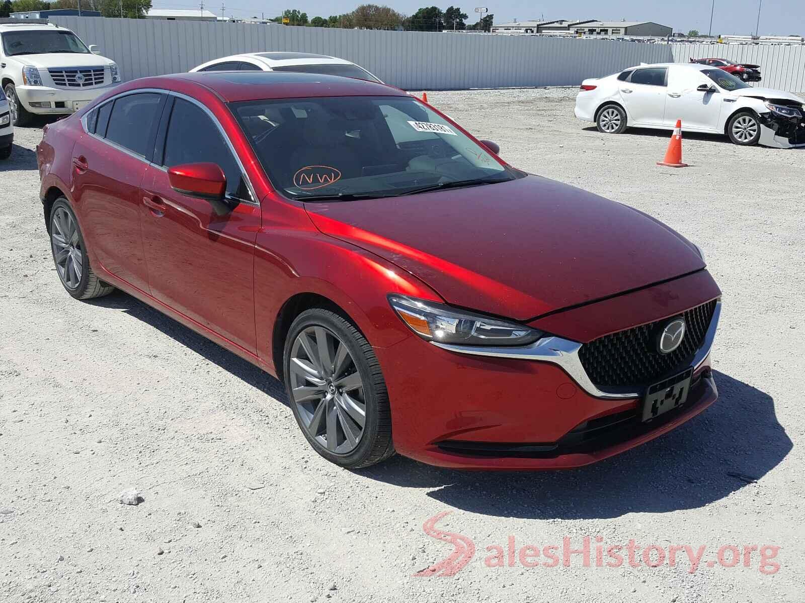 JM1GL1VM2J1303669 2018 MAZDA 6