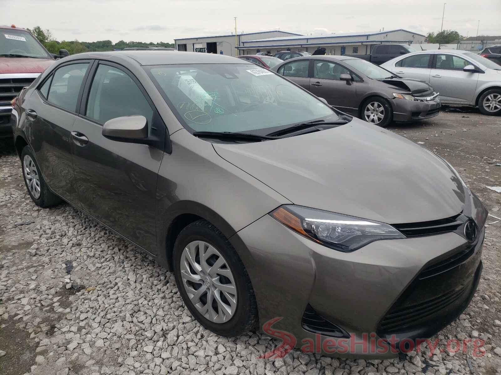 2T1BURHE3JC985158 2018 TOYOTA COROLLA