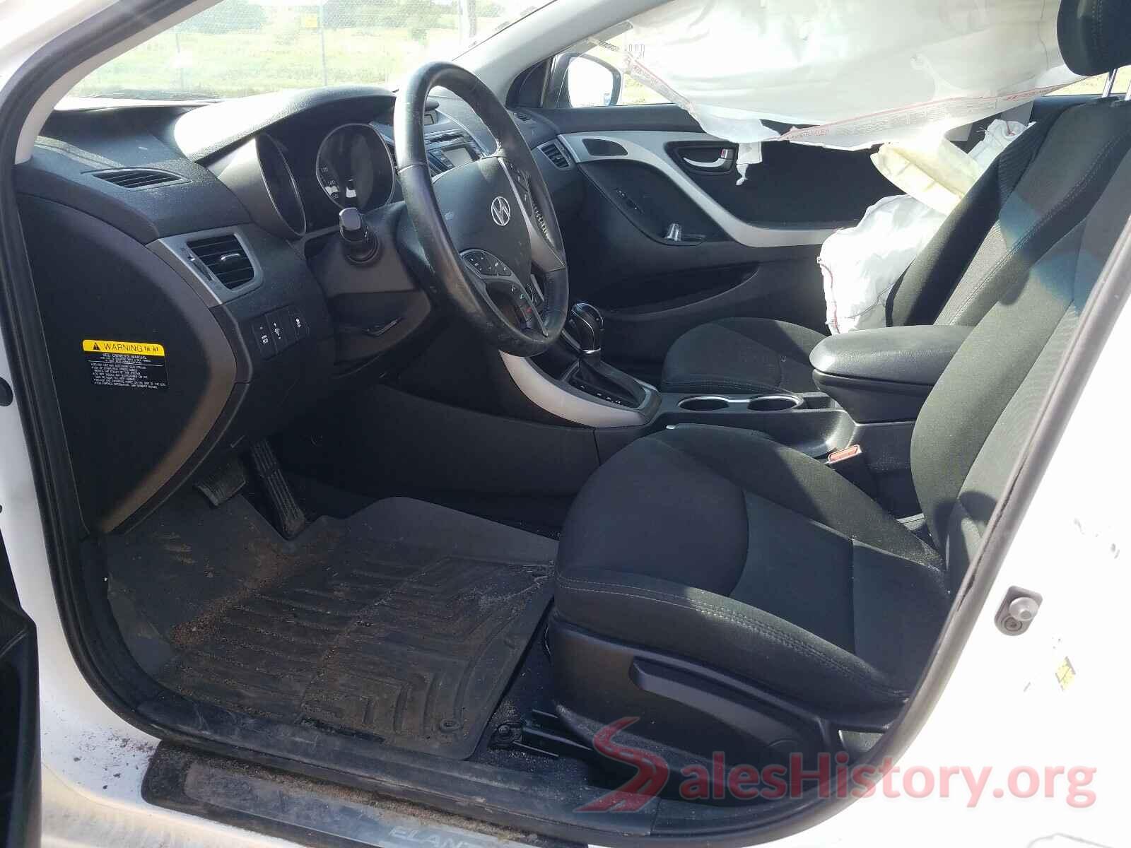 5NPDH4AE3GH725312 2016 HYUNDAI ELANTRA