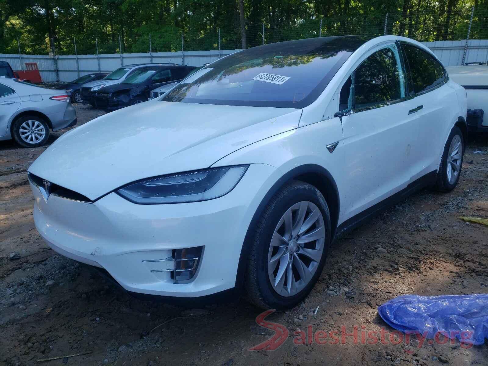 5YJXCBE27HF060981 2017 TESLA MODEL X