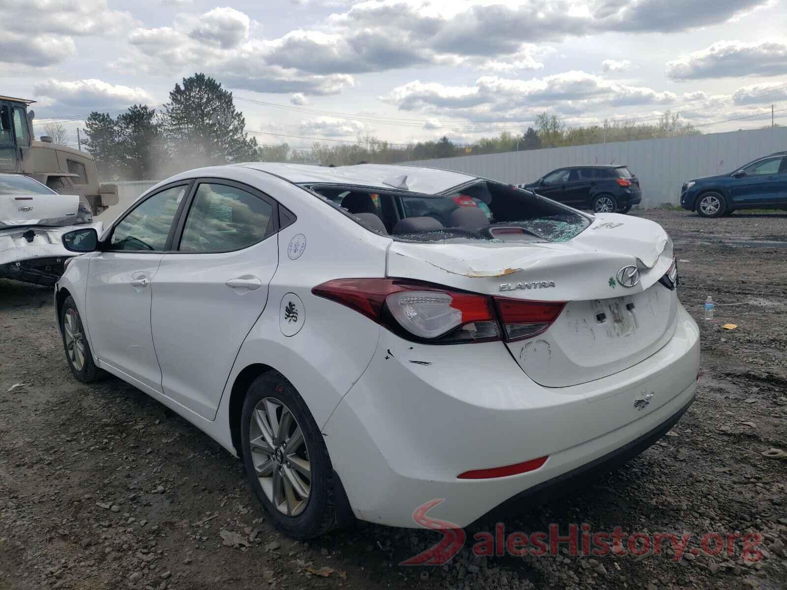 5NPDH4AE9GH679775 2016 HYUNDAI ELANTRA