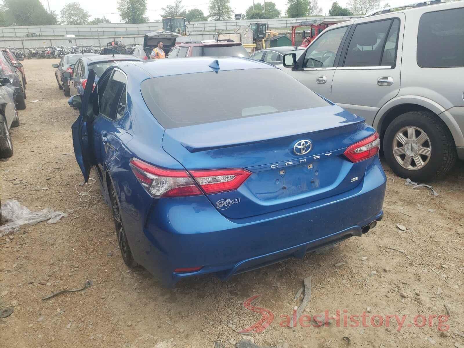 4T1B11HK8KU175766 2019 TOYOTA CAMRY