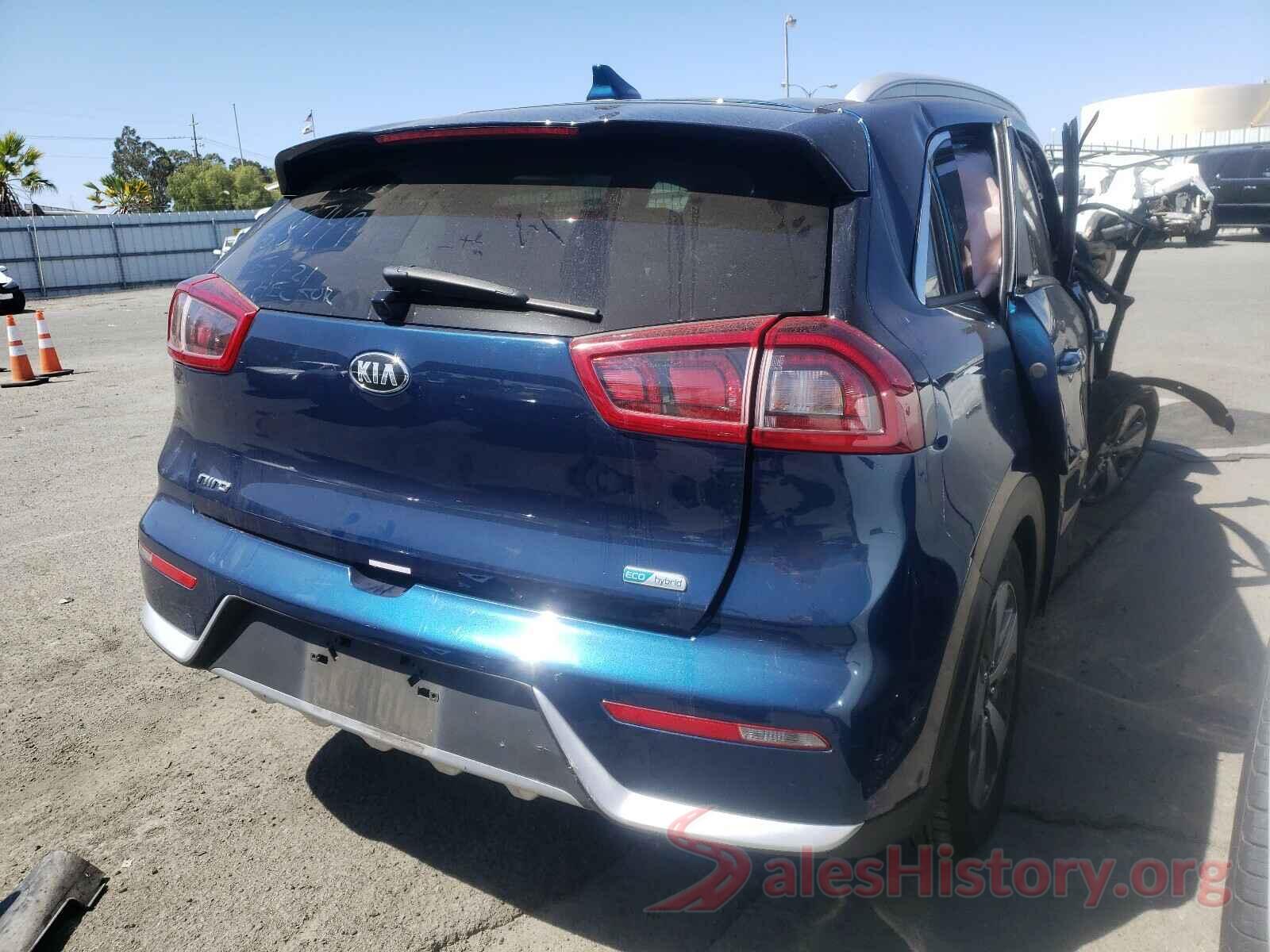 KNDCB3LC2K5252059 2019 KIA NIRO