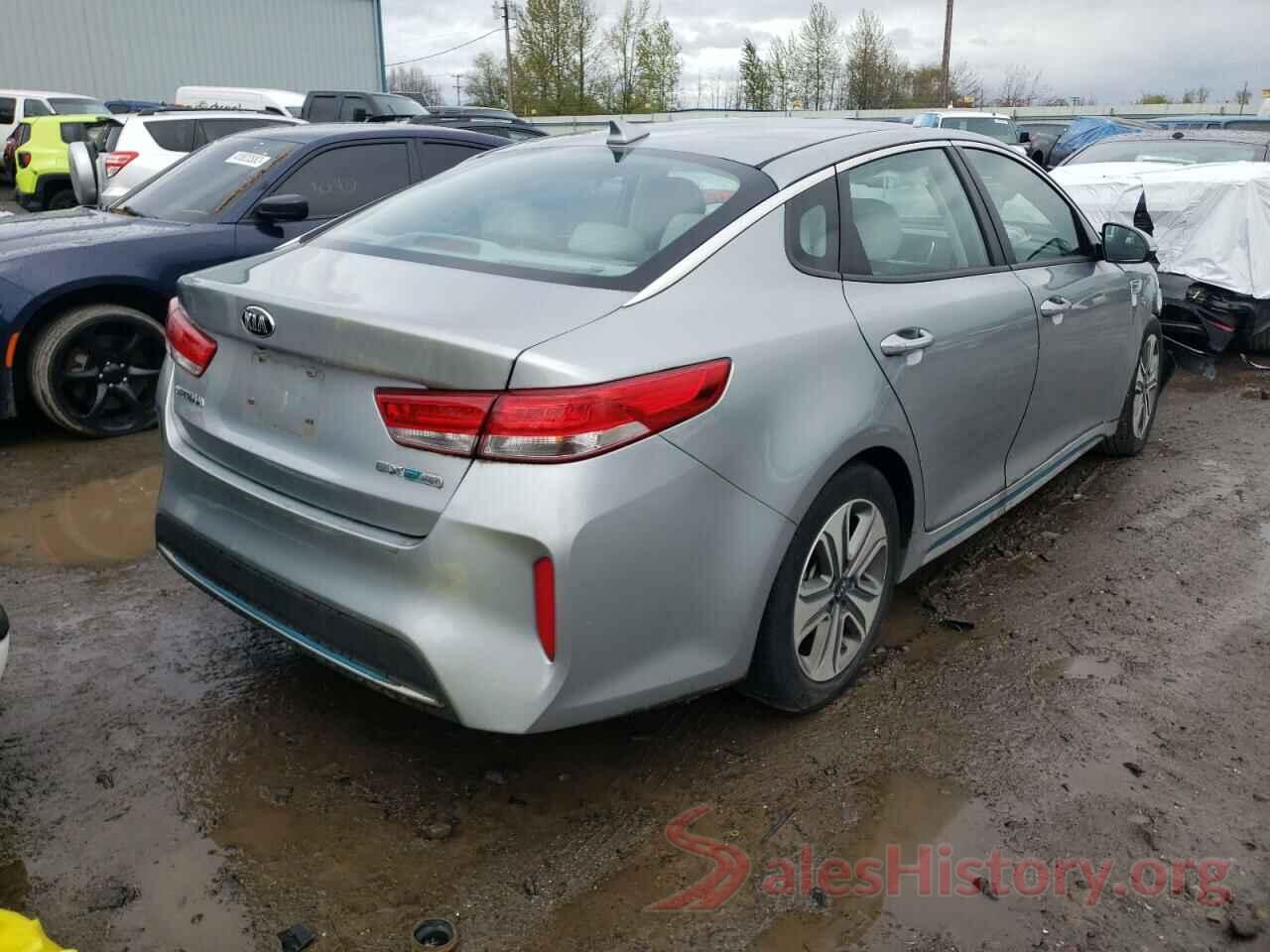 KNAGV4LD6H5011330 2017 KIA OPTIMA