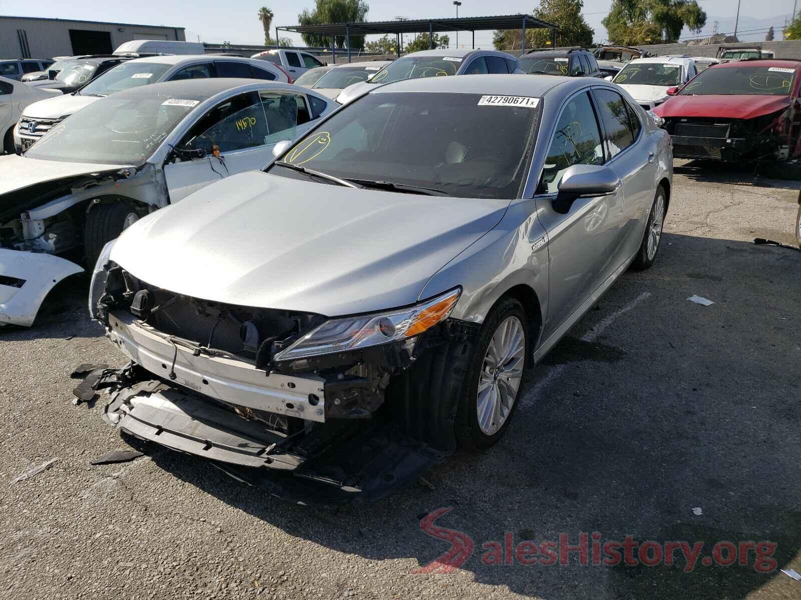 4T1B21HKXJU507878 2018 TOYOTA CAMRY