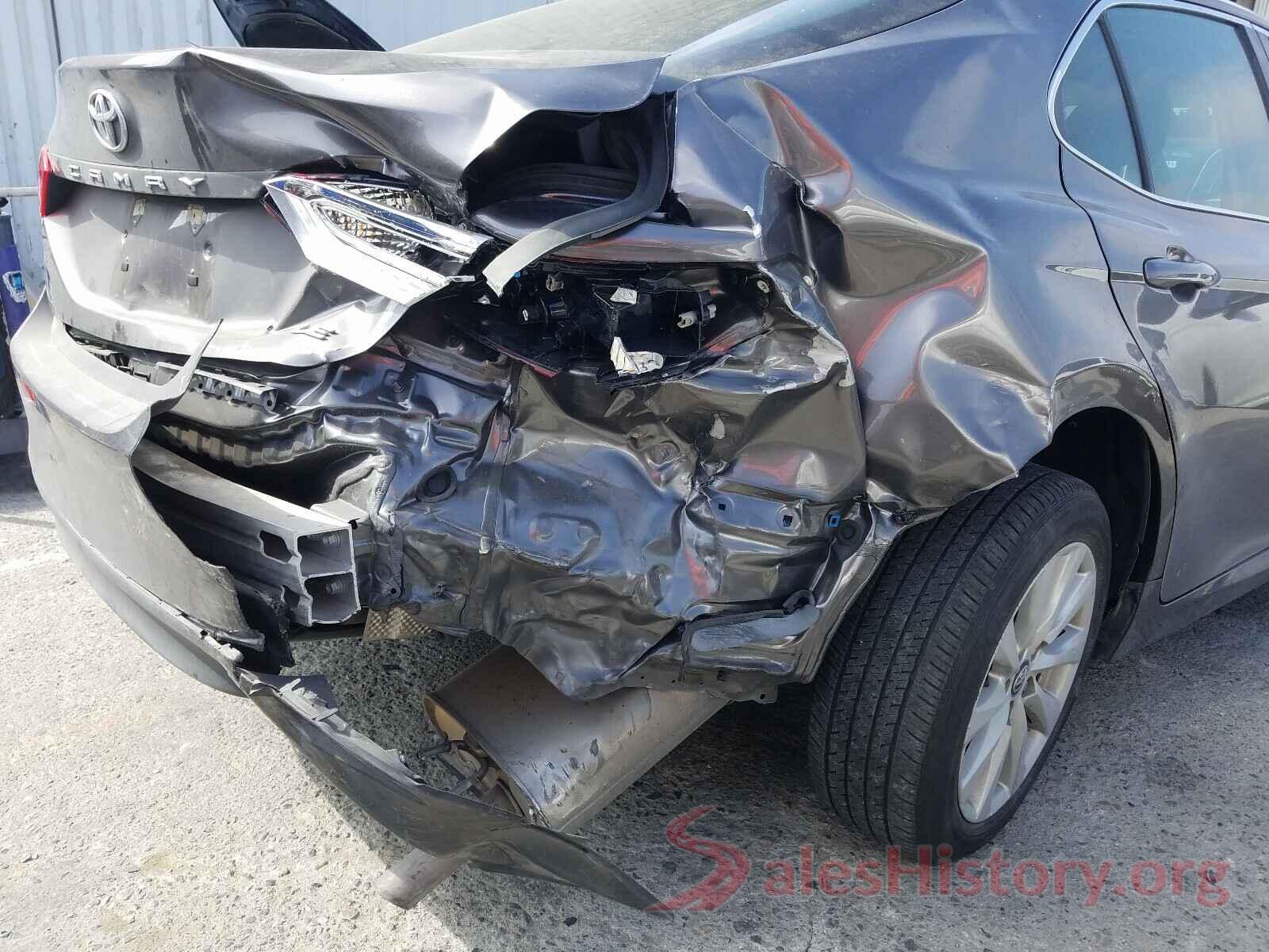 4T1B11HK7KU811724 2019 TOYOTA CAMRY