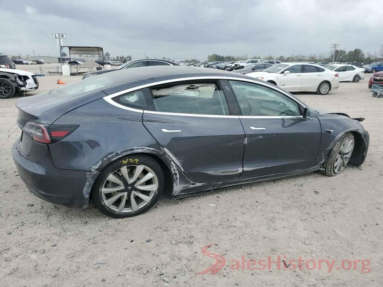 5YJ3E1EAXKF326835 2019 TESLA MODEL 3