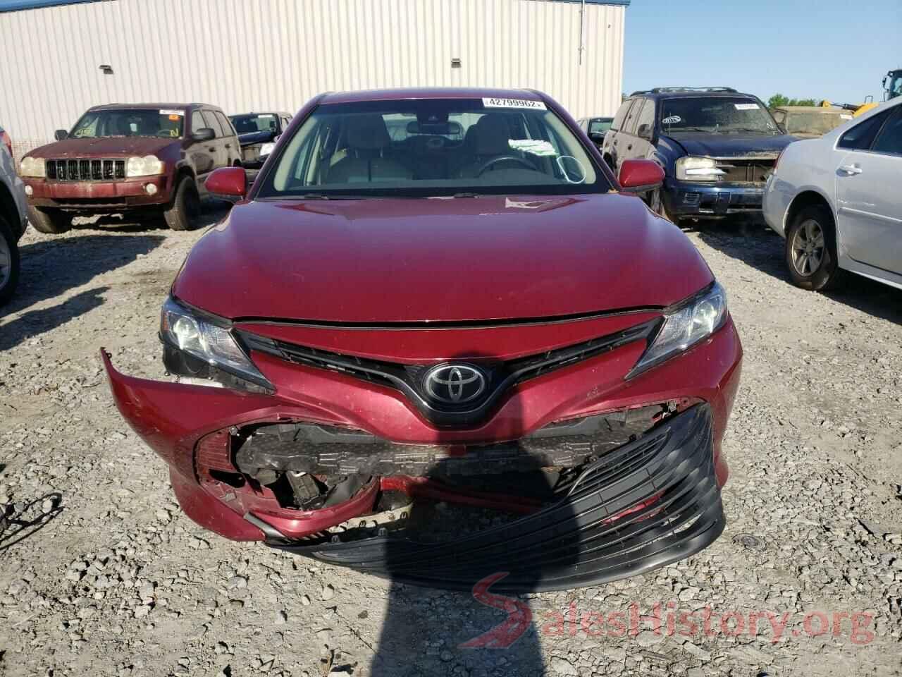 4T1B11HK1JU662581 2018 TOYOTA CAMRY