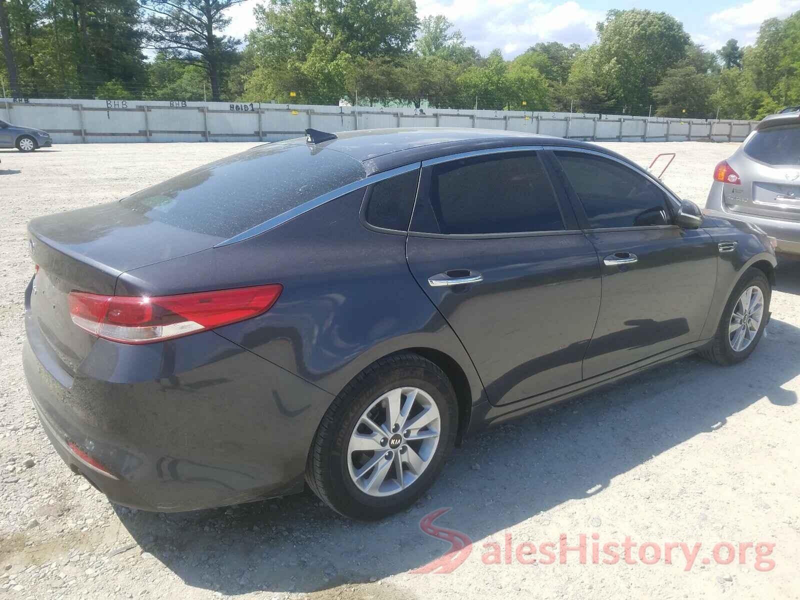 KNAGT4L31J5212622 2018 KIA OPTIMA