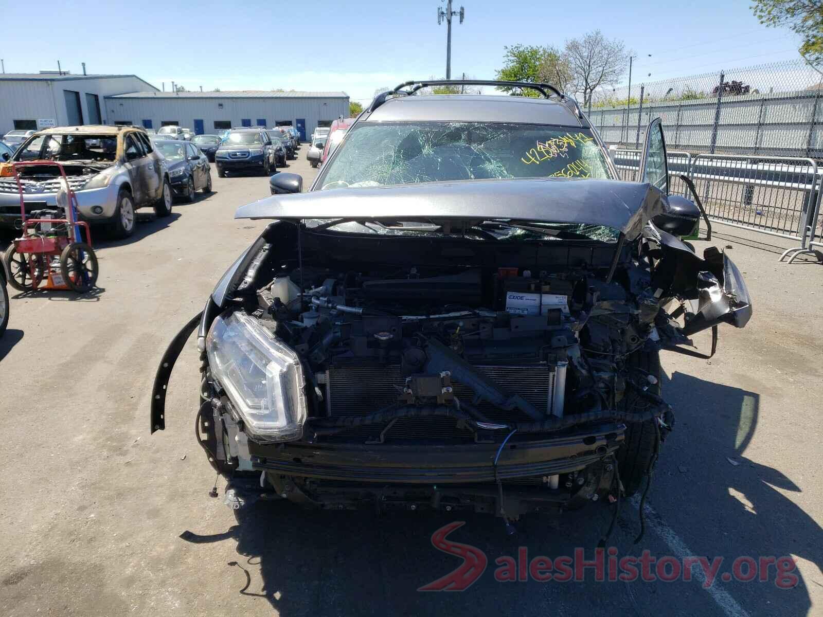 5N1AT2MV5JC756044 2018 NISSAN ROGUE