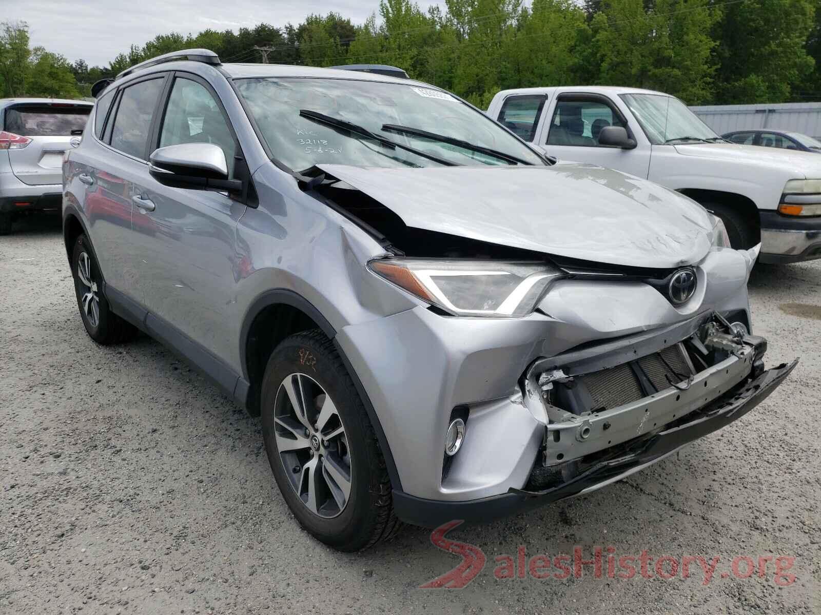 2T3WFREVXHW357808 2017 TOYOTA RAV4