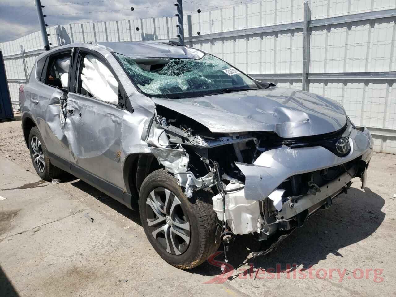 JTMBFREV7JJ253330 2018 TOYOTA RAV4