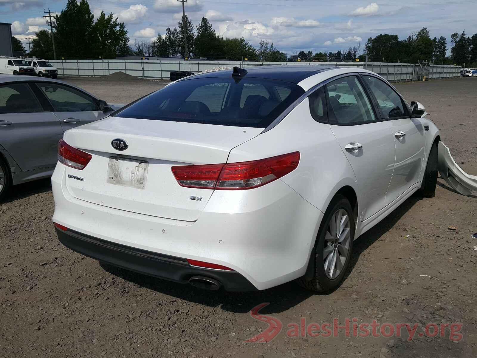 5XXGU4L38JG272280 2018 KIA OPTIMA