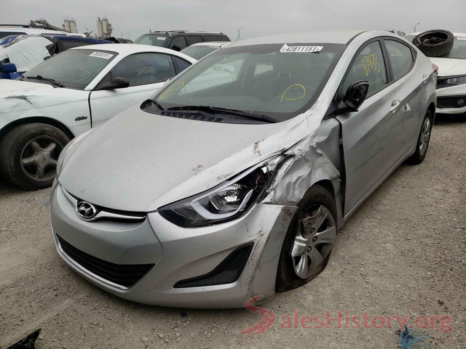 5NPDH4AE9GH765457 2016 HYUNDAI ELANTRA