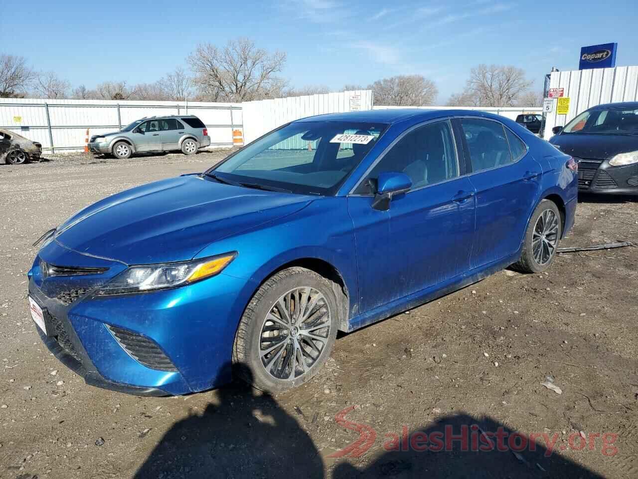 4T1B11HK4JU108869 2018 TOYOTA CAMRY