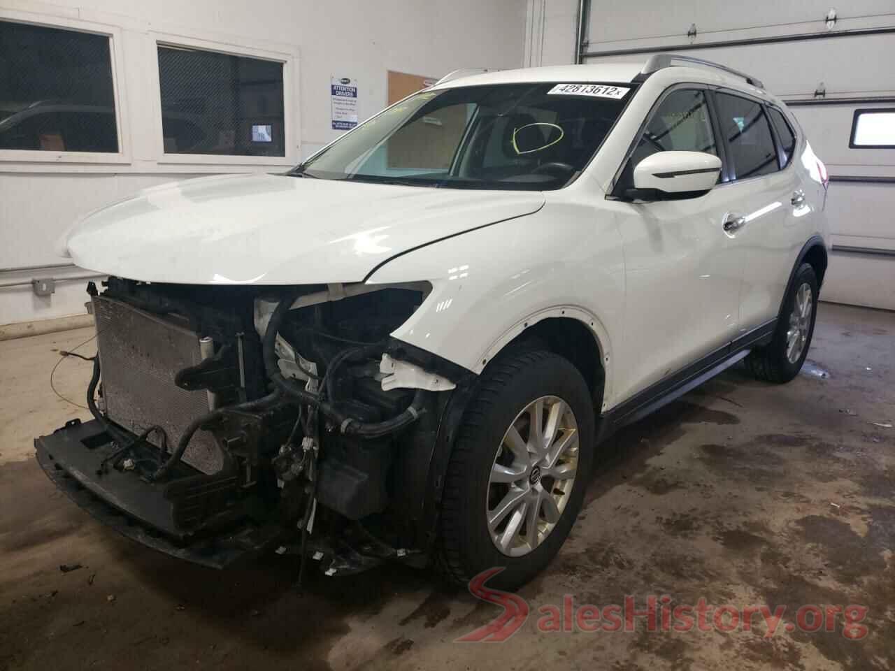 KNMAT2MV7HP600630 2017 NISSAN ROGUE