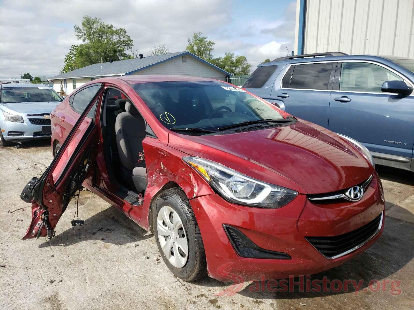 5NPDH4AE8GH769550 2016 HYUNDAI ELANTRA