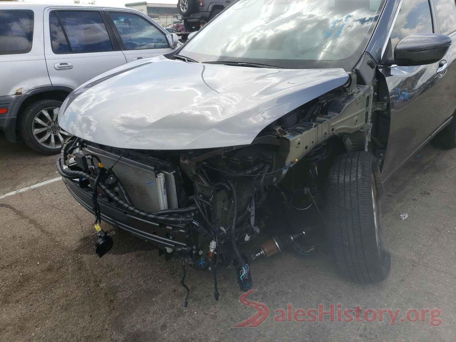 5N1AT2MV8JC813241 2018 NISSAN ROGUE