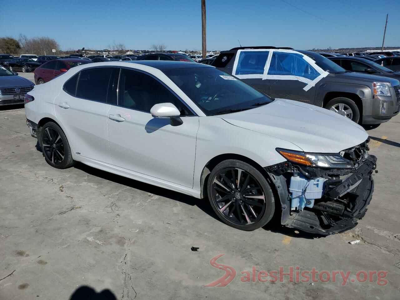 4T1B61HK1JU038619 2018 TOYOTA CAMRY