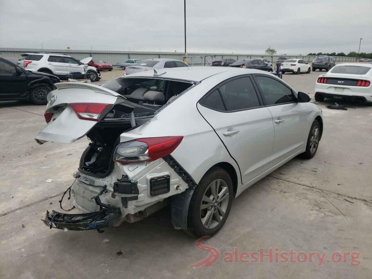 5NPD84LF4JH245924 2018 HYUNDAI ELANTRA