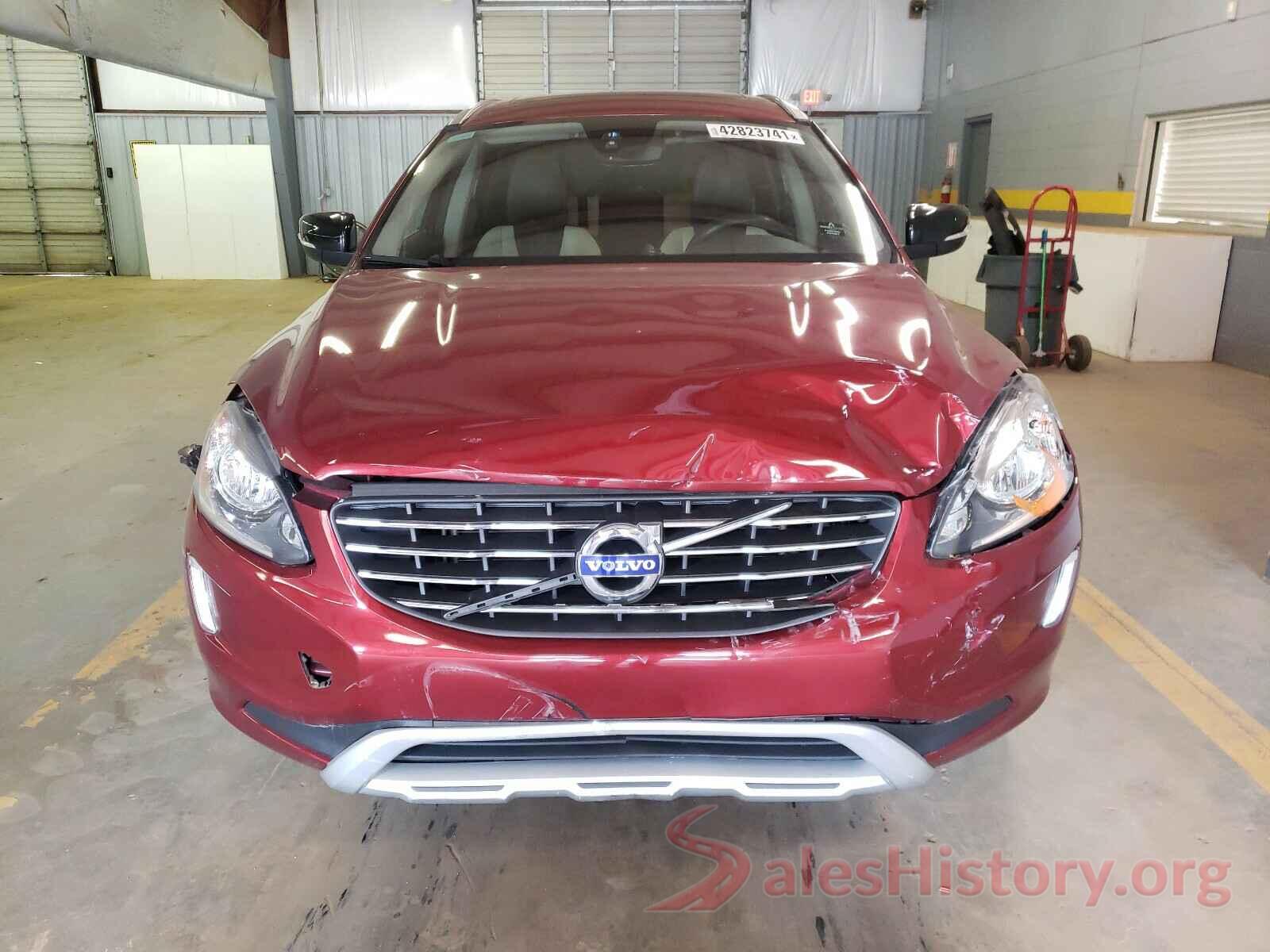 YV440MRR2H2079582 2017 VOLVO XC60