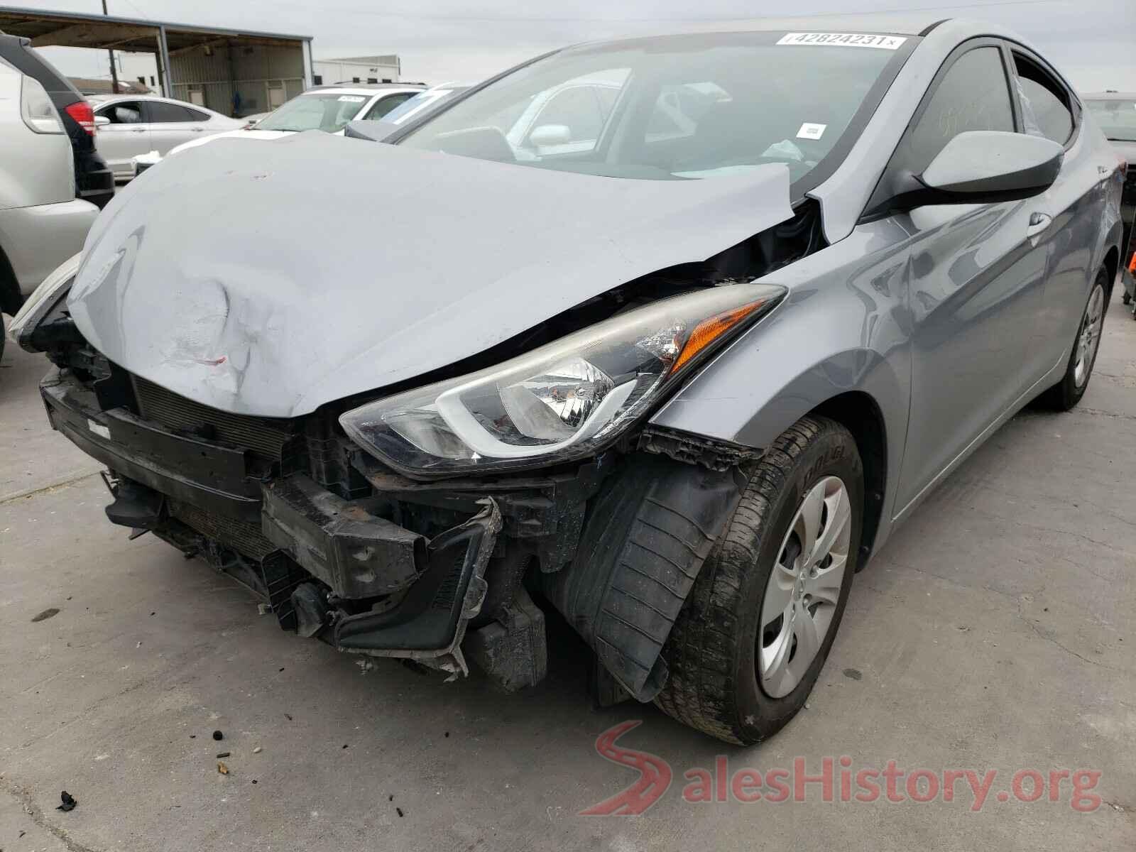 5NPDH4AE4GH669977 2016 HYUNDAI ELANTRA