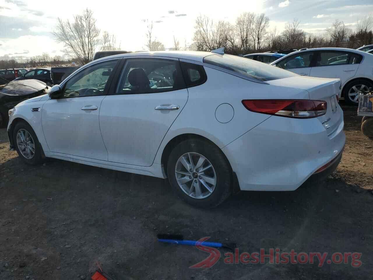 KNAGT4L38J5205926 2018 KIA OPTIMA