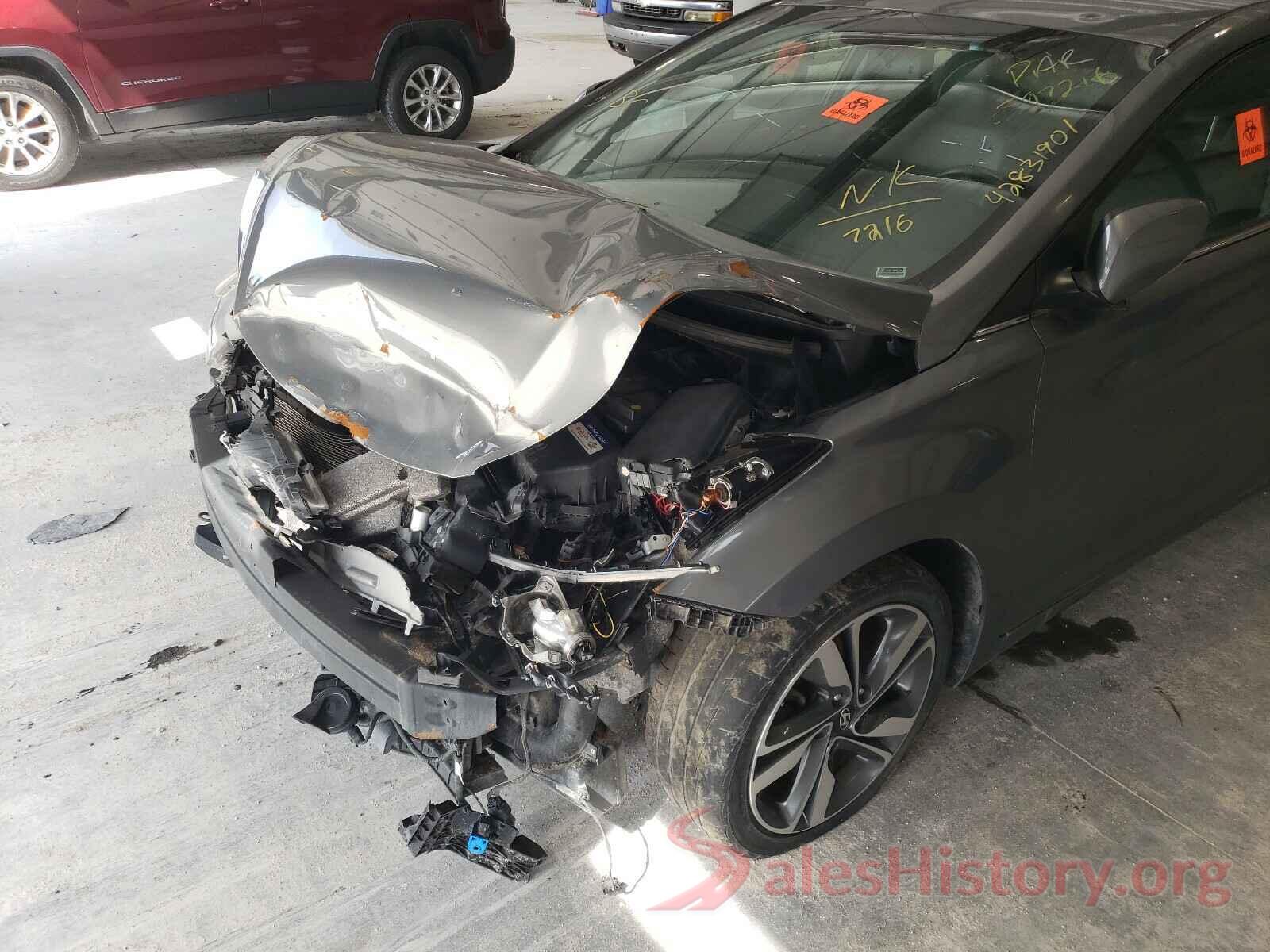 KMHDH4AEXGU597216 2016 HYUNDAI ELANTRA