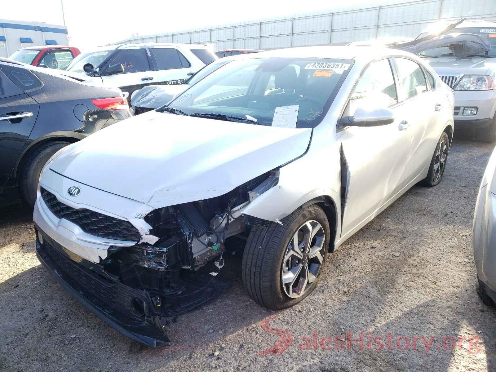 3KPF24AD7ME295561 2021 KIA FORTE