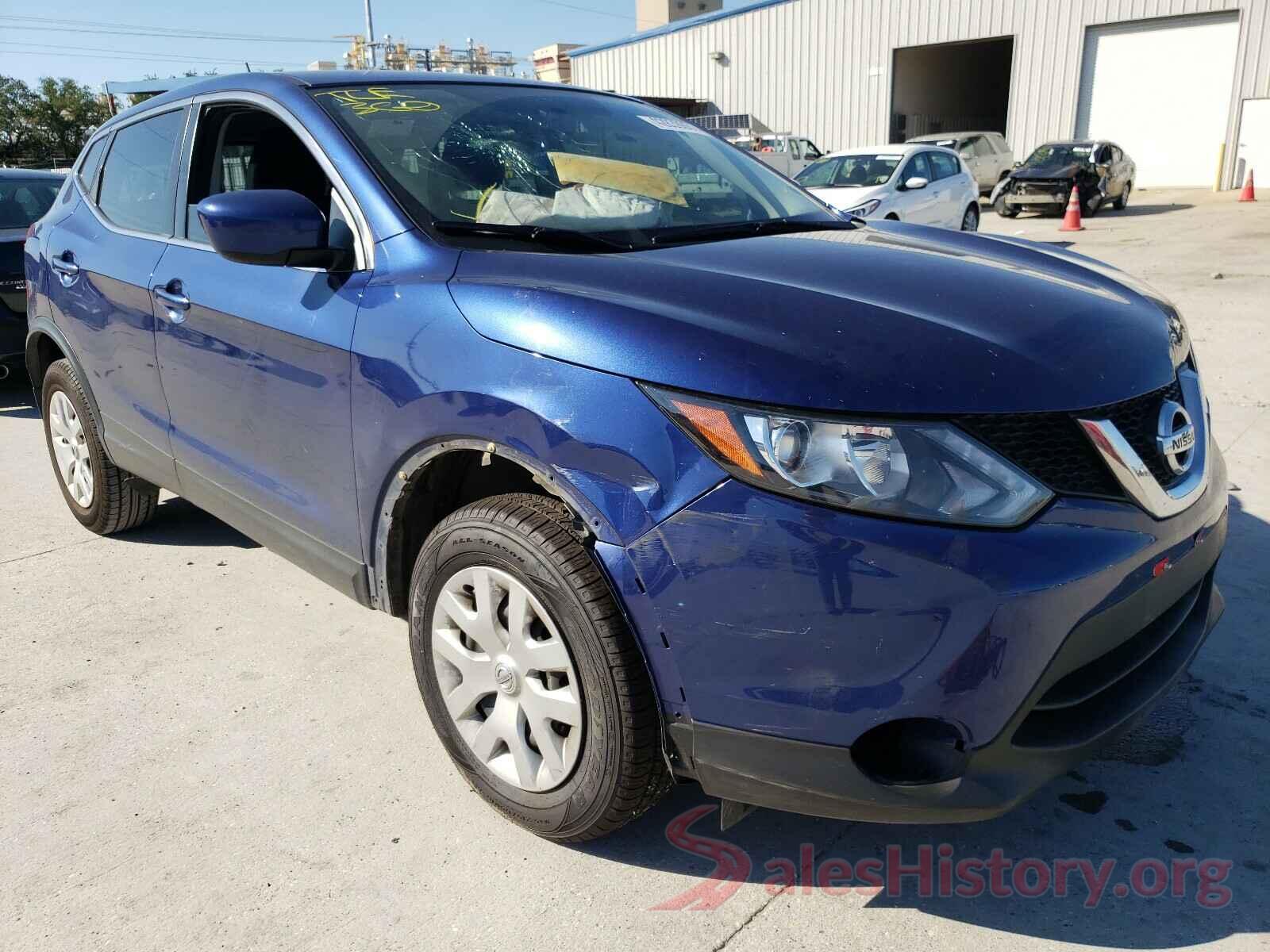 JN1BJ1CP5JW102531 2018 NISSAN ROGUE