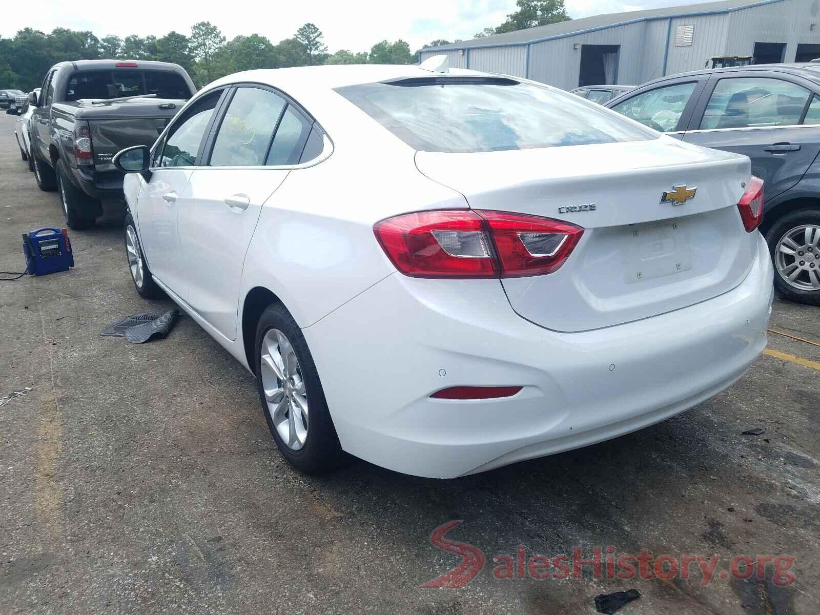 1G1BE5SM7K7132828 2019 CHEVROLET CRUZE