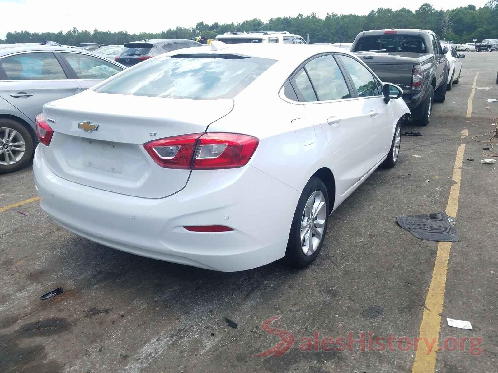 1G1BE5SM7K7132828 2019 CHEVROLET CRUZE