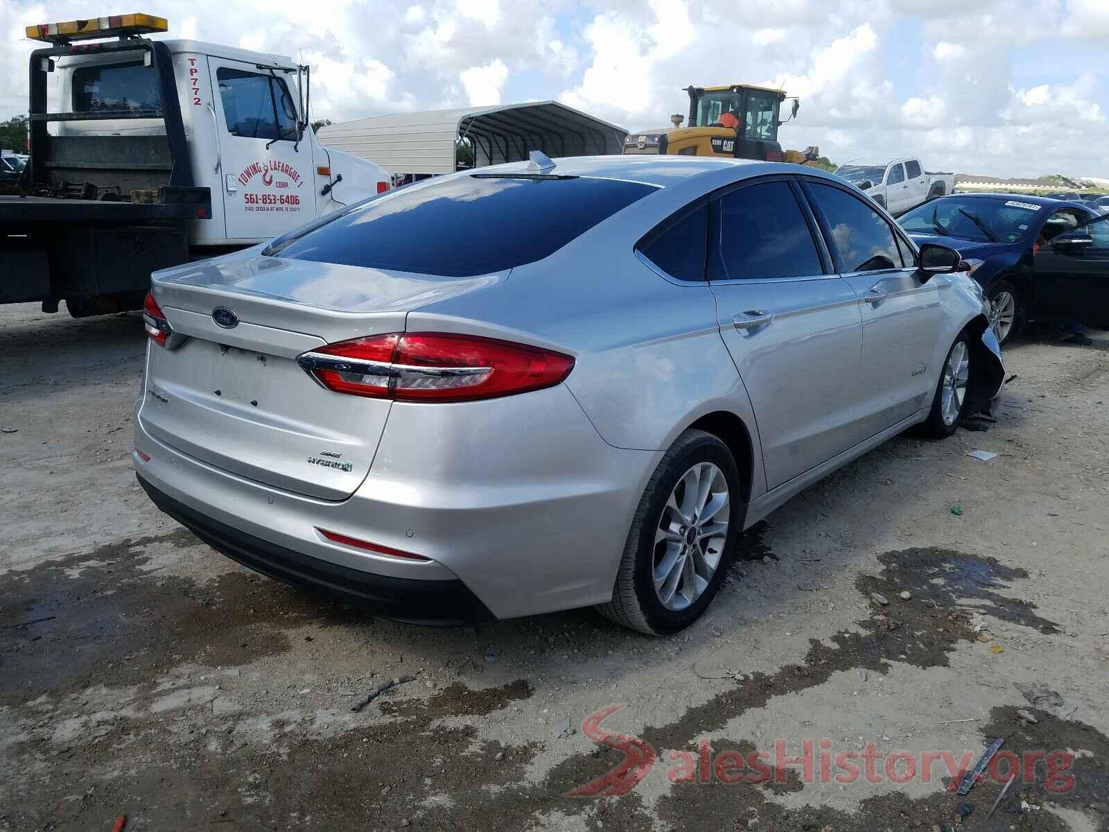 3FA6P0LU3KR121070 2019 FORD FUSION